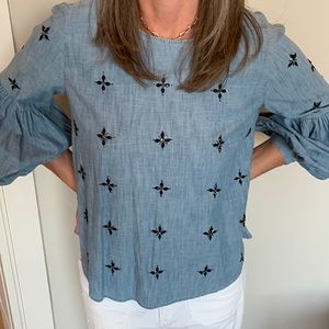 Gap top chambray